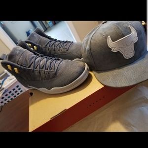 Air Jordans 12 Retro in Wolf Grey